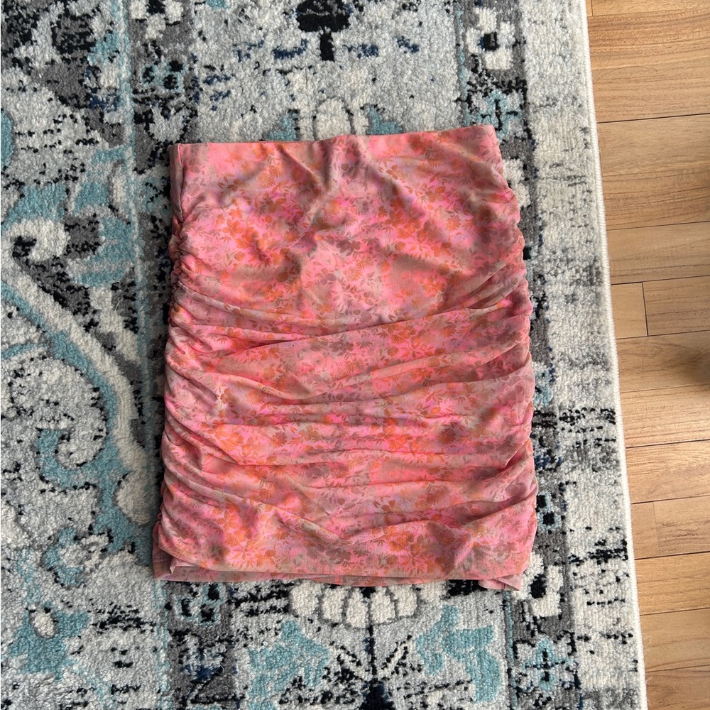 NWT Topshop Floral Stretch Skirt